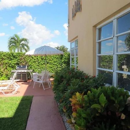 Studio Intracoastal Views! 5 Min Walk To The Beach Villa Pompano Beach Exterior foto