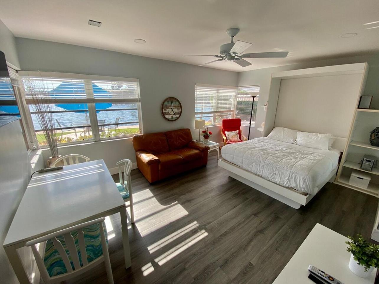 Studio Intracoastal Views! 5 Min Walk To The Beach Villa Pompano Beach Exterior foto